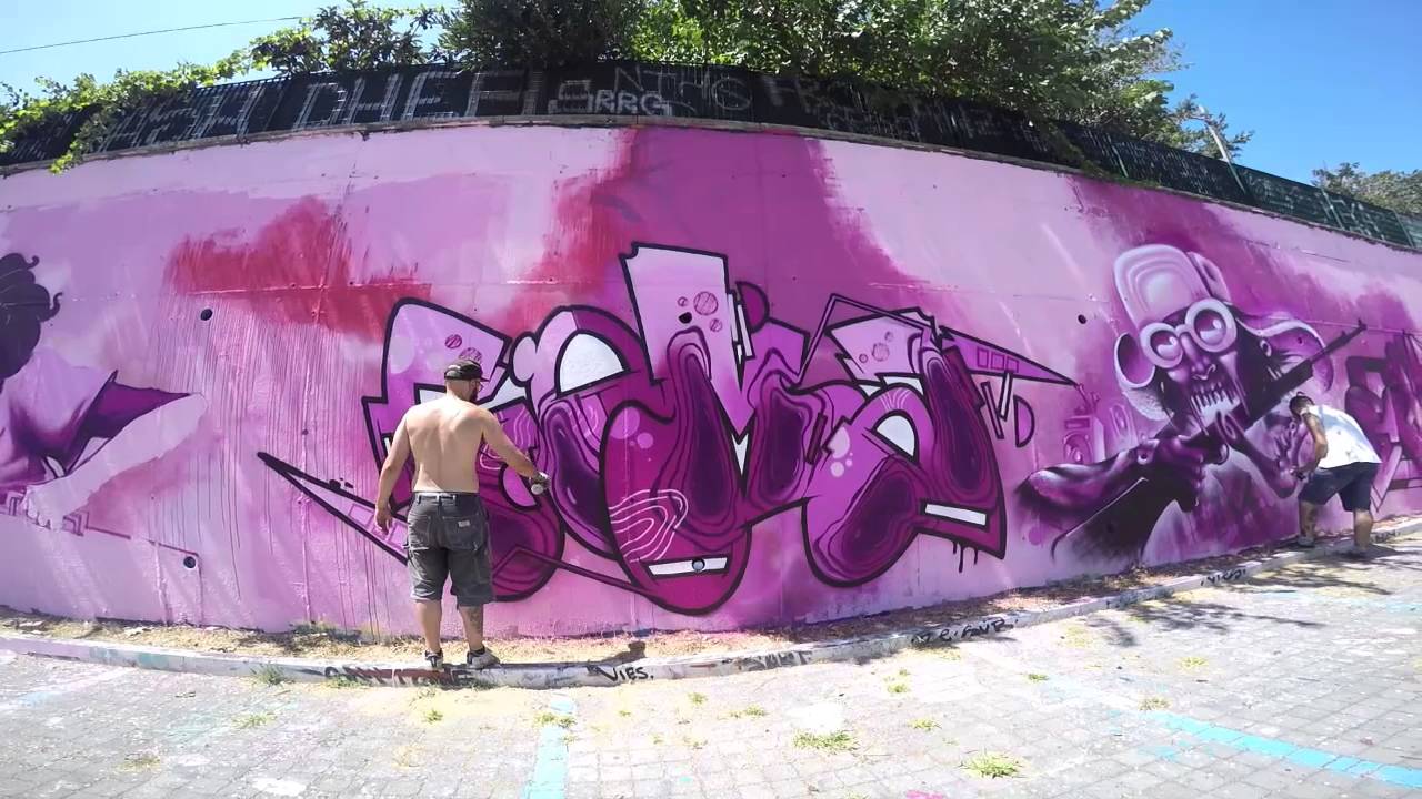 Aeroes and Loop Colors - zombie rockers