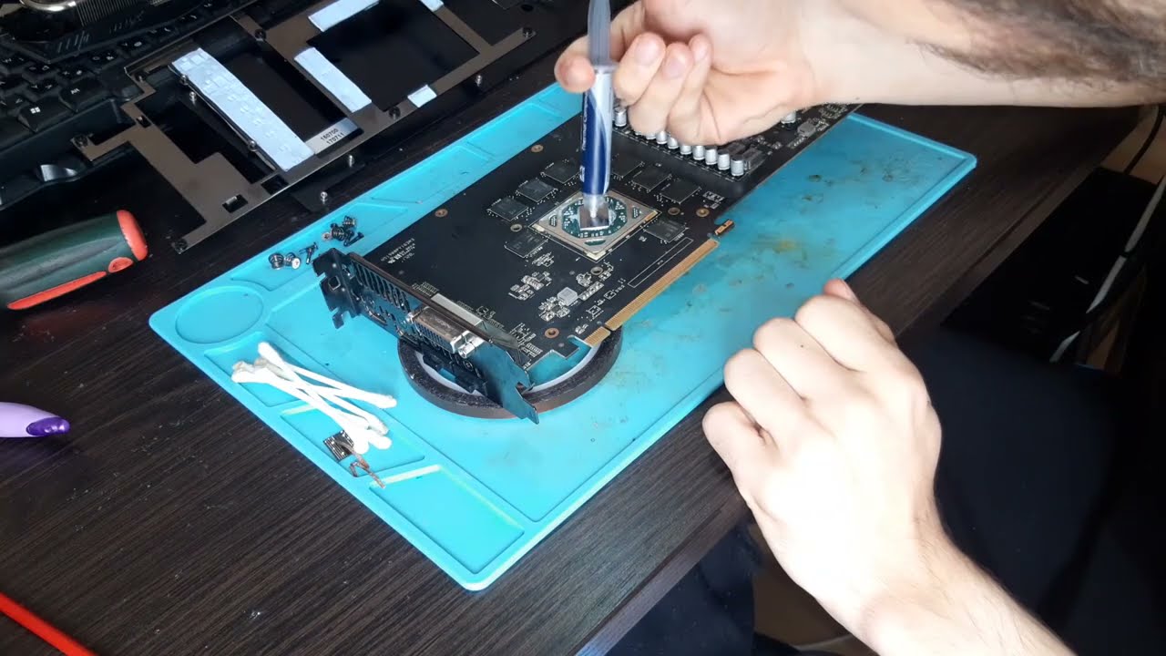 Szétesett képet adó RX580 javítása
