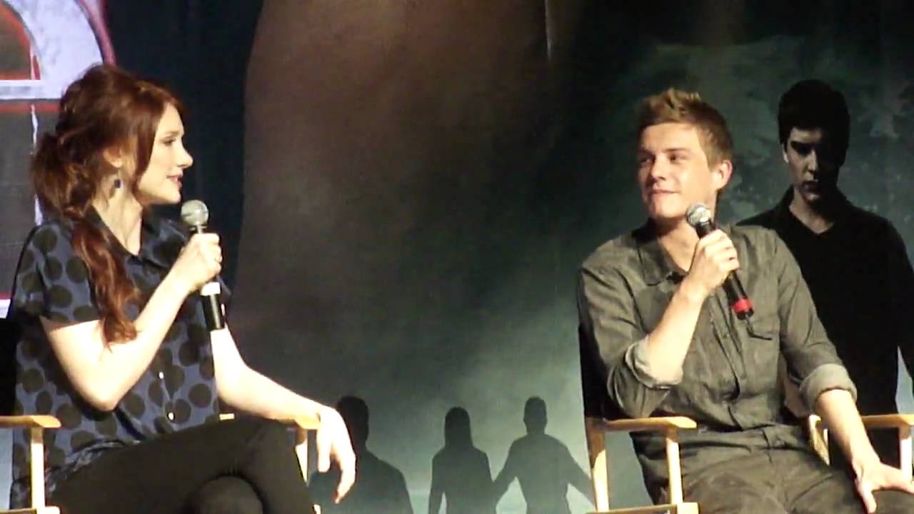Bryce Dallas Howard and Xavier Samuel at LA Twilight Saga: Eclipse Convention