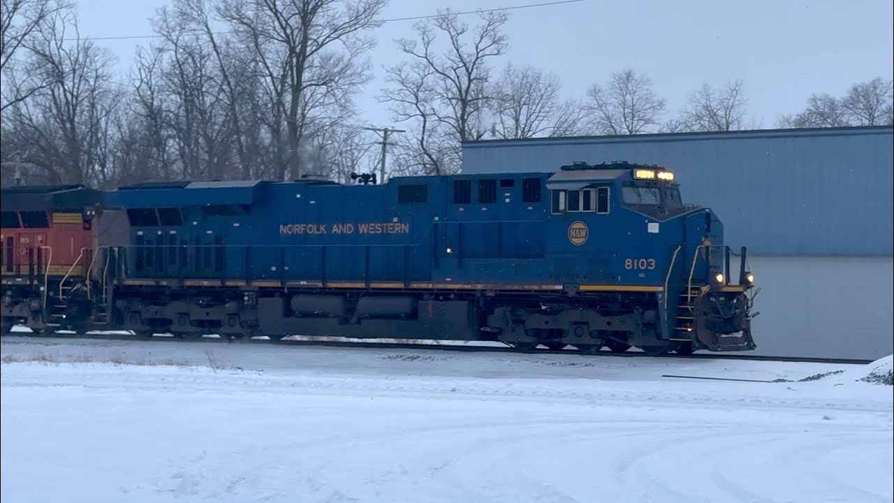 NS 8103 N&W Heritage Unit Leads NS 196 (1/29/26)