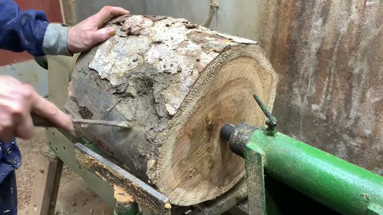 Amazing Wood Carving Art   Amazing Work of a Carpenter on a Lathe
