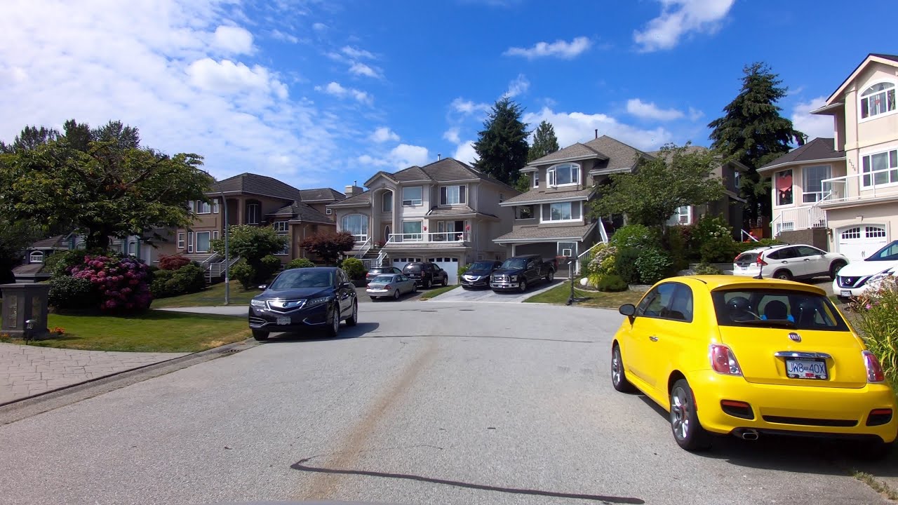 Life in PORT Coquitlam, BC, Canada. Driving Tour of City. Houses/Residential Area.