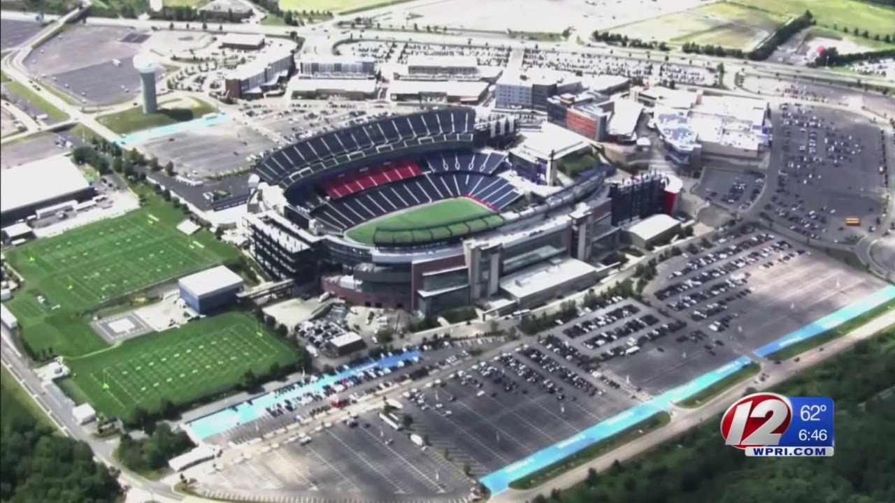 Gillette Stadium offering free parking to ease congestion