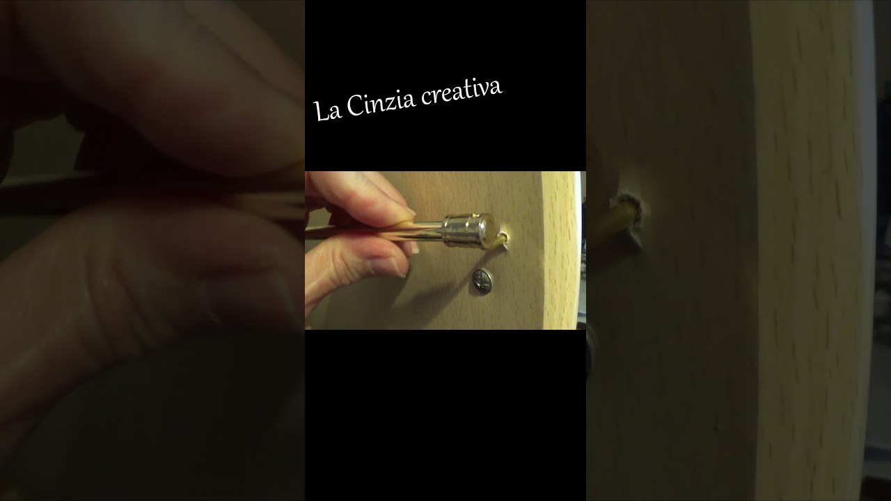 Come fare un porta collane e braccialetti per armadio con una bacchetta per tendine.