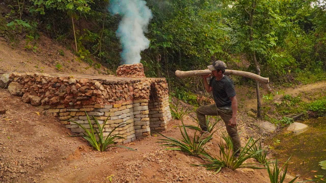 BUSHCRAFT Build Brick Wall In Front Lake , Fishing Hand Style, Overnight
