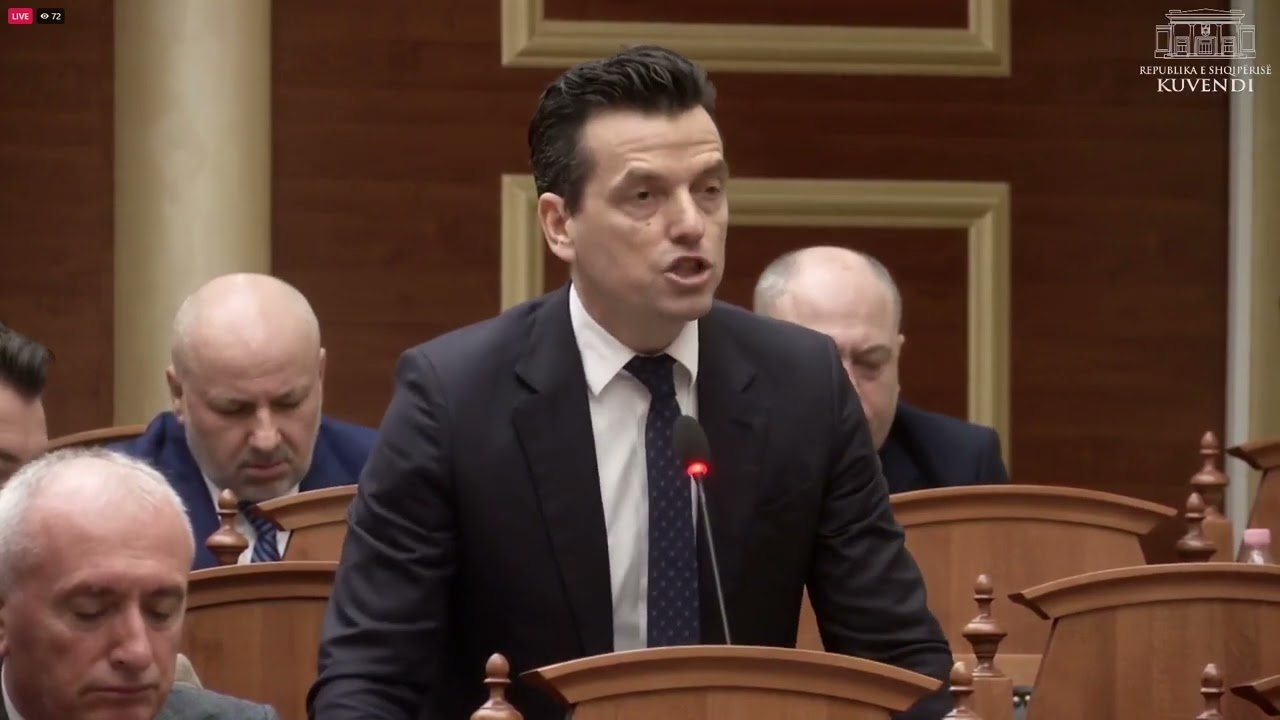Top Channel/ Shehaj ‘shpërthen’ në Kuvend: Nxirrni dosjen e Ballukut, ta dinë shqiptarët me kë vodhi