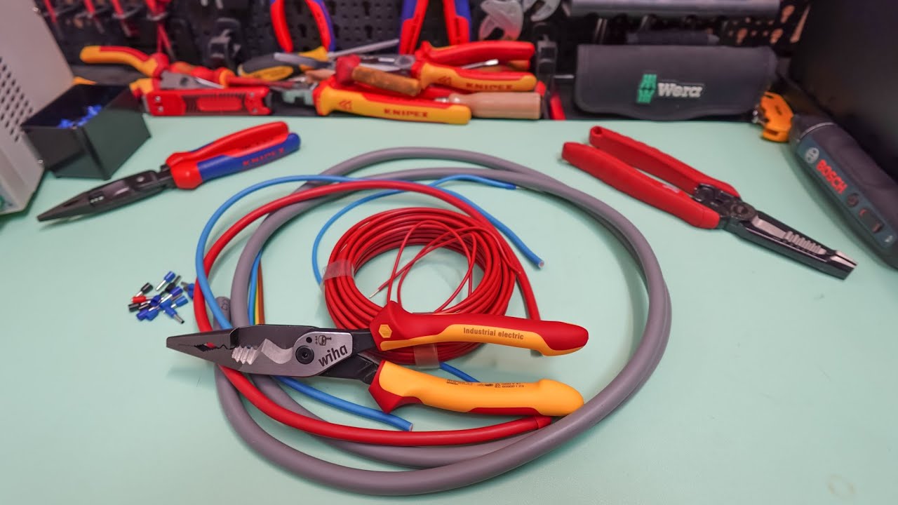 Clește multifuncțional Wiha 45705, Industrial electric 8 in 1.