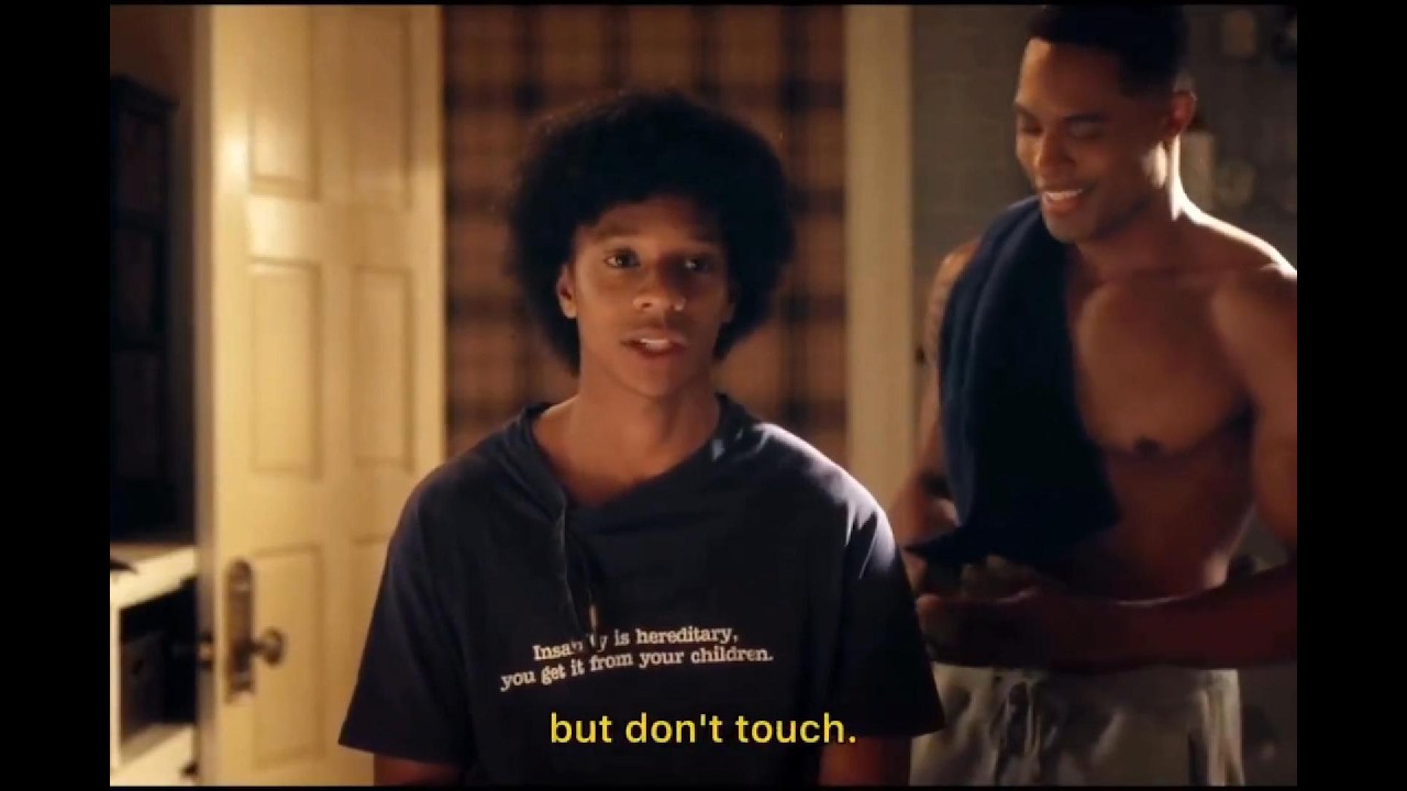 Dear White People [GAY SCENES]