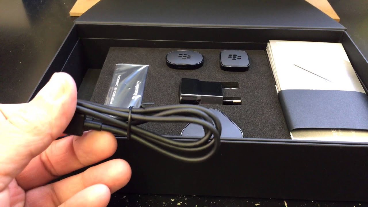 BLACKBERRY P'9982 PORSCHE DESIGN Unboxing Video &ndash; in Stock at www.welectronics.com