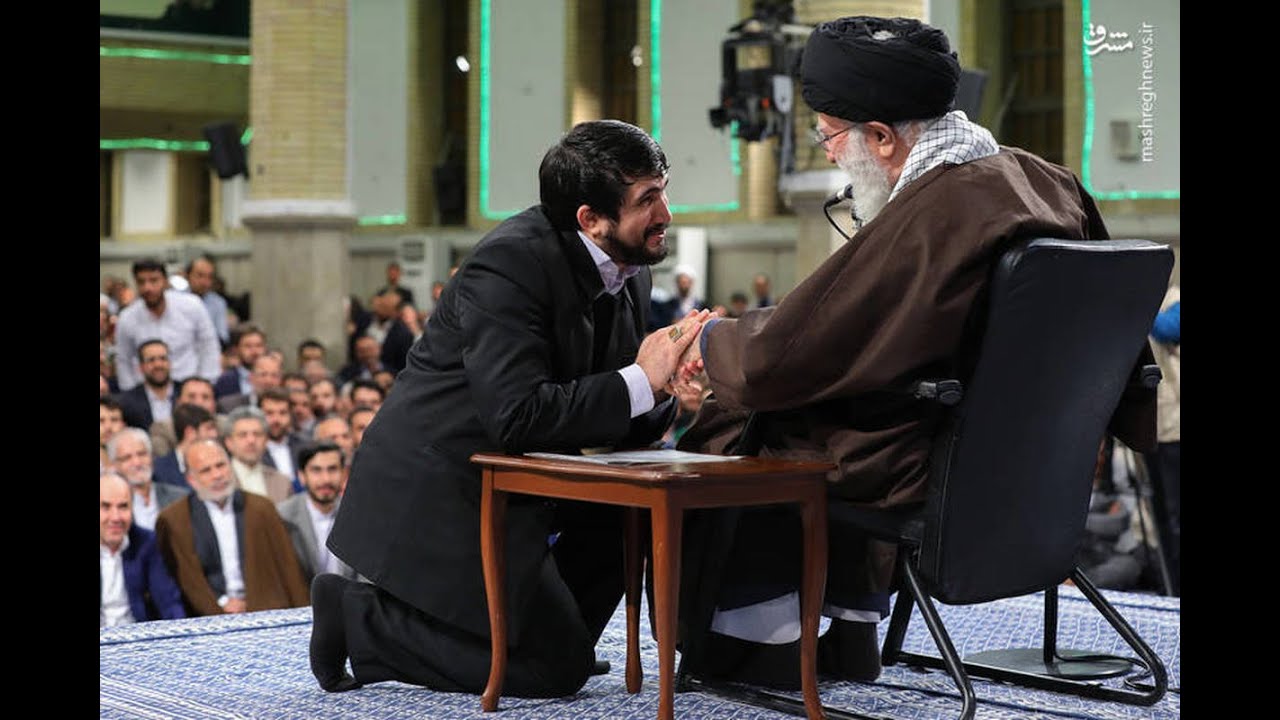 Baqir Mensuri - Ayatullah Xamenei aganin huzurunda Azerice oxudu - Xanim Zehra movludu