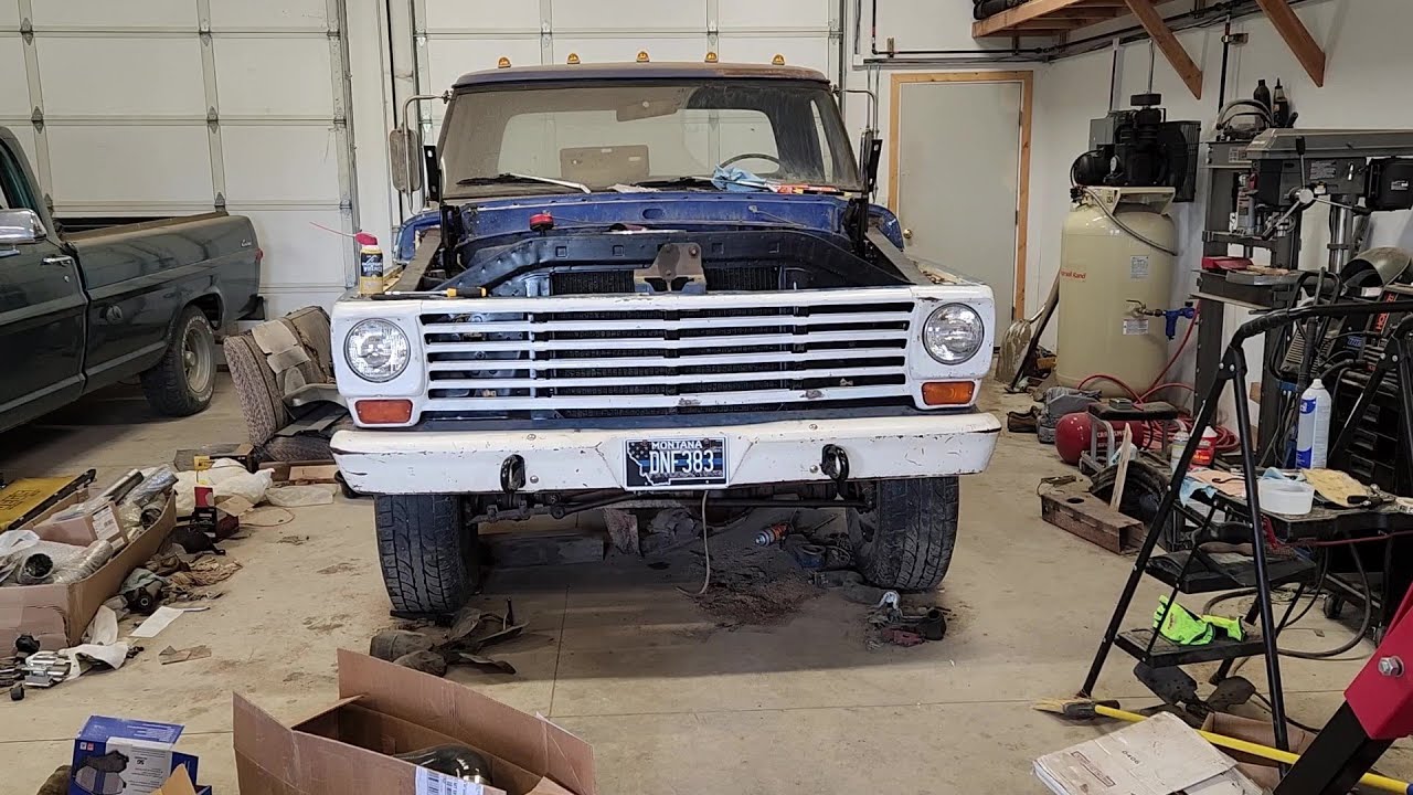 Body, Cab, Fender, Grille Panel Gap Alignment (Project Ranch Rod - 1969 F-100)