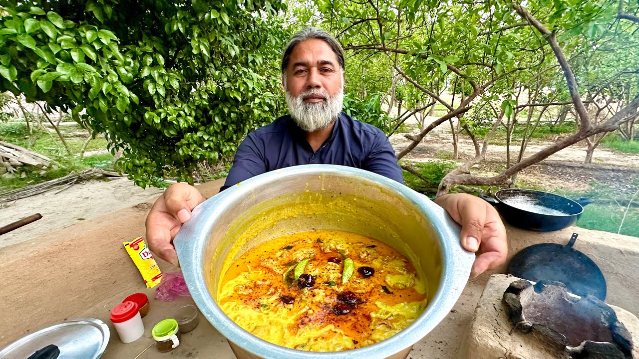 Barish Aur Kadhi Pakoda, Curry Pakora | World Famous Kadhi Pakoda | Easy And Quick | Mubarak Ali