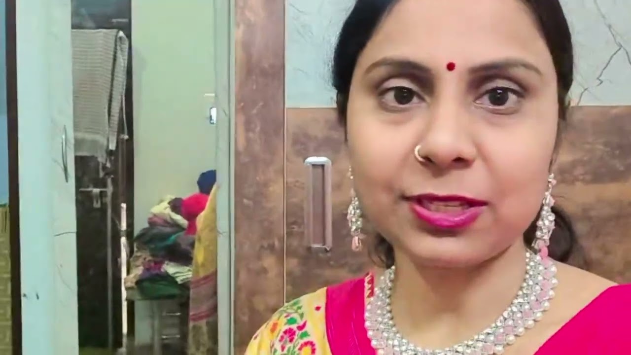 आज कौन आया घर पर 