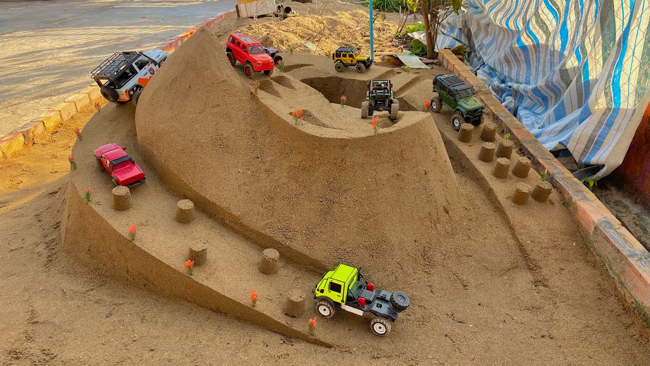 	Only a Few RC Cars Can Beat This Extreme Off-Road Obstacle!