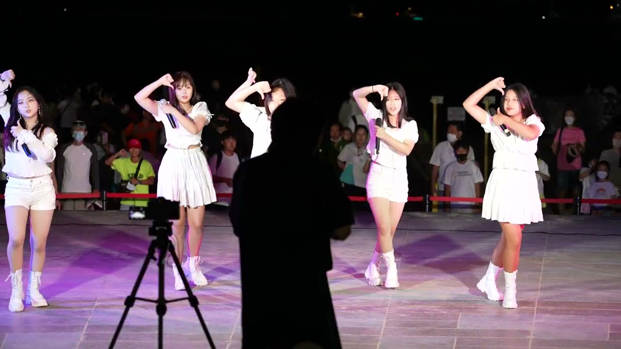 220727 HAK ENTER (학엔터) - 'LOVE DIVE' Cover / 부산 광안리 버스킹 직캠 (Fancam) #hakenter