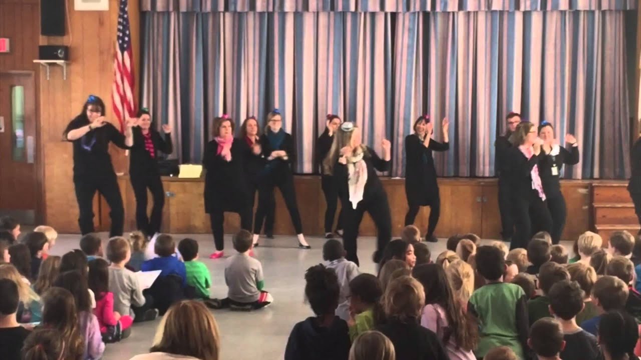 Melville Flashmob