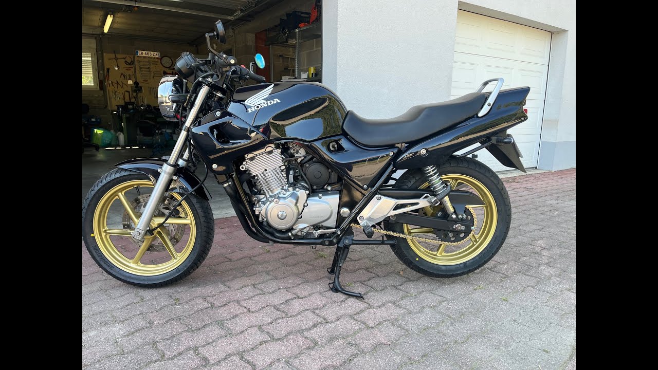 restauration d'une Honda CB 500 PC32