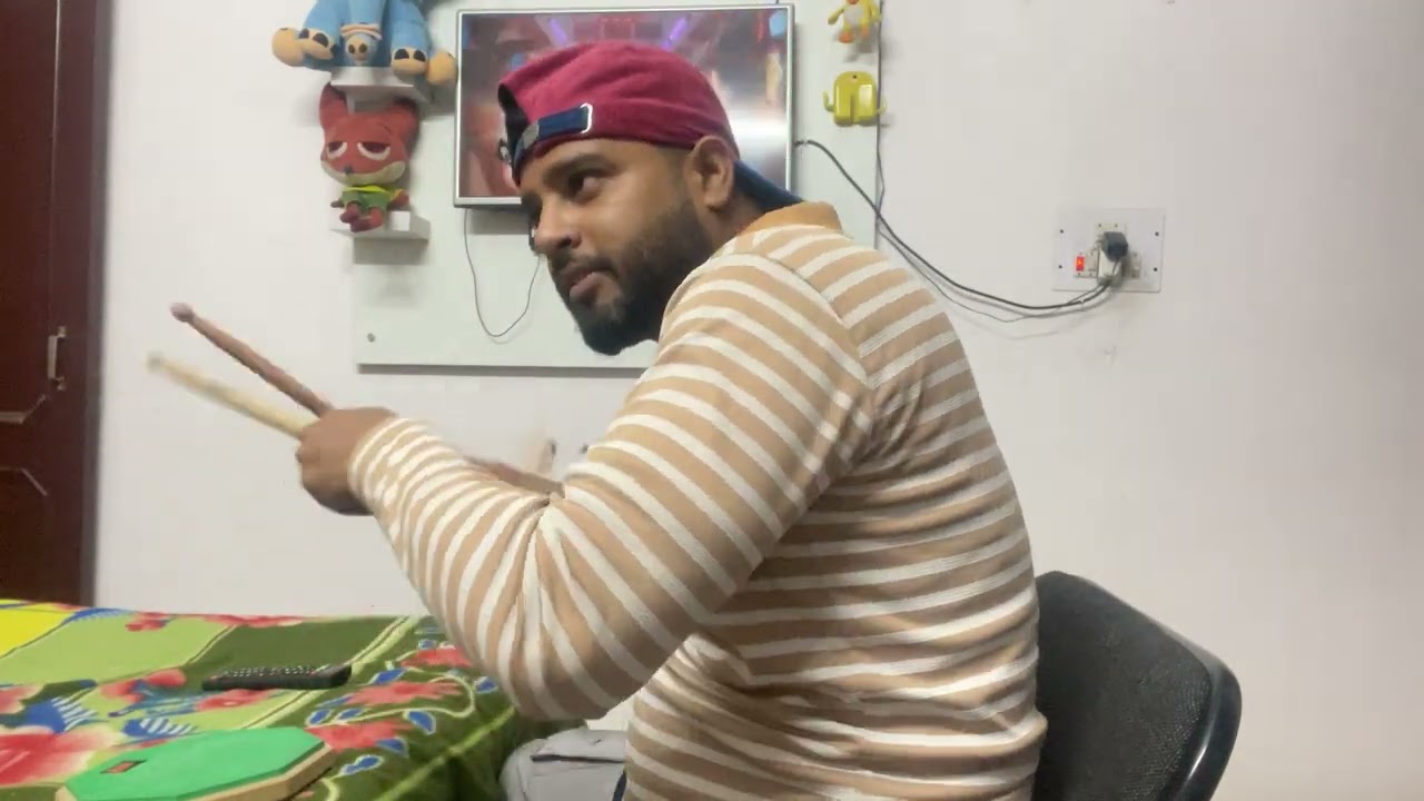 Random video use headphone 