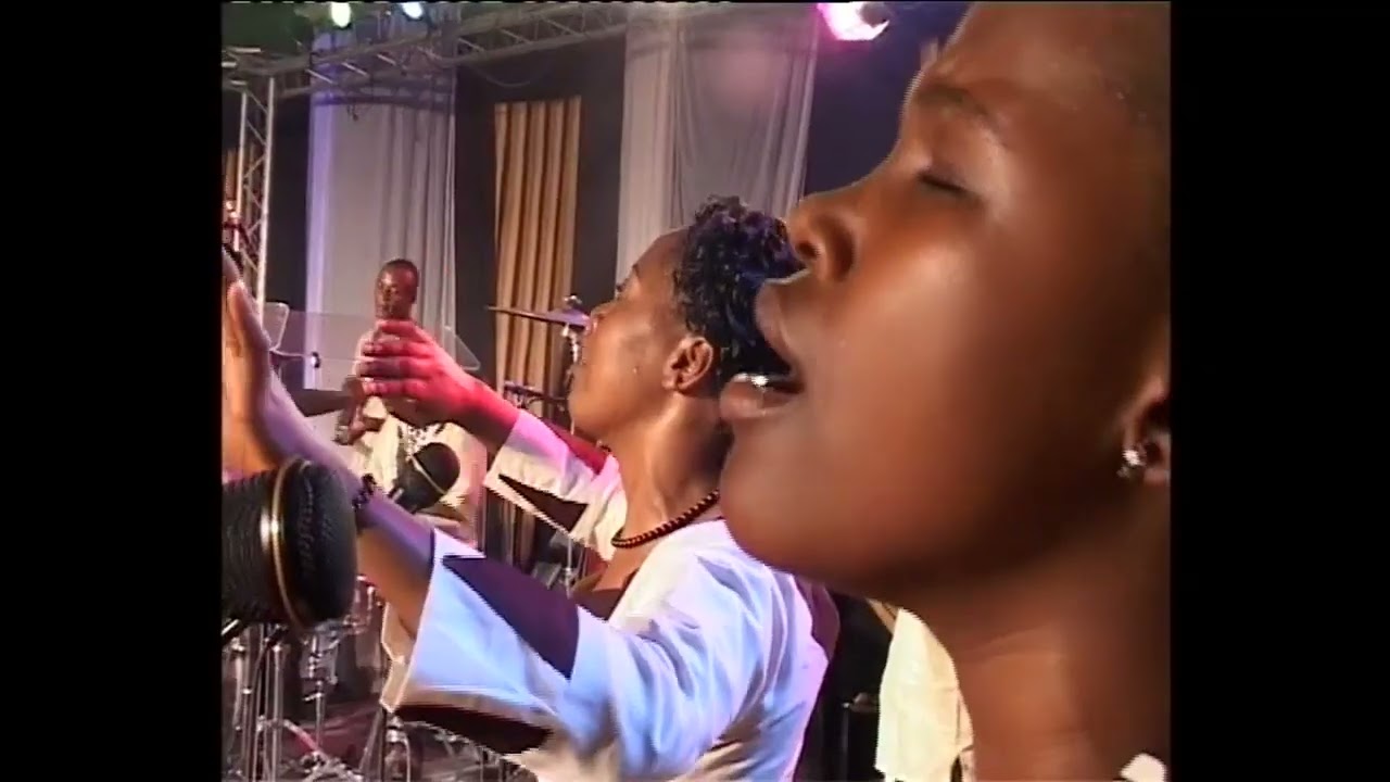 John Lisu - Utukufu Na Heshima ( Official Music Video )