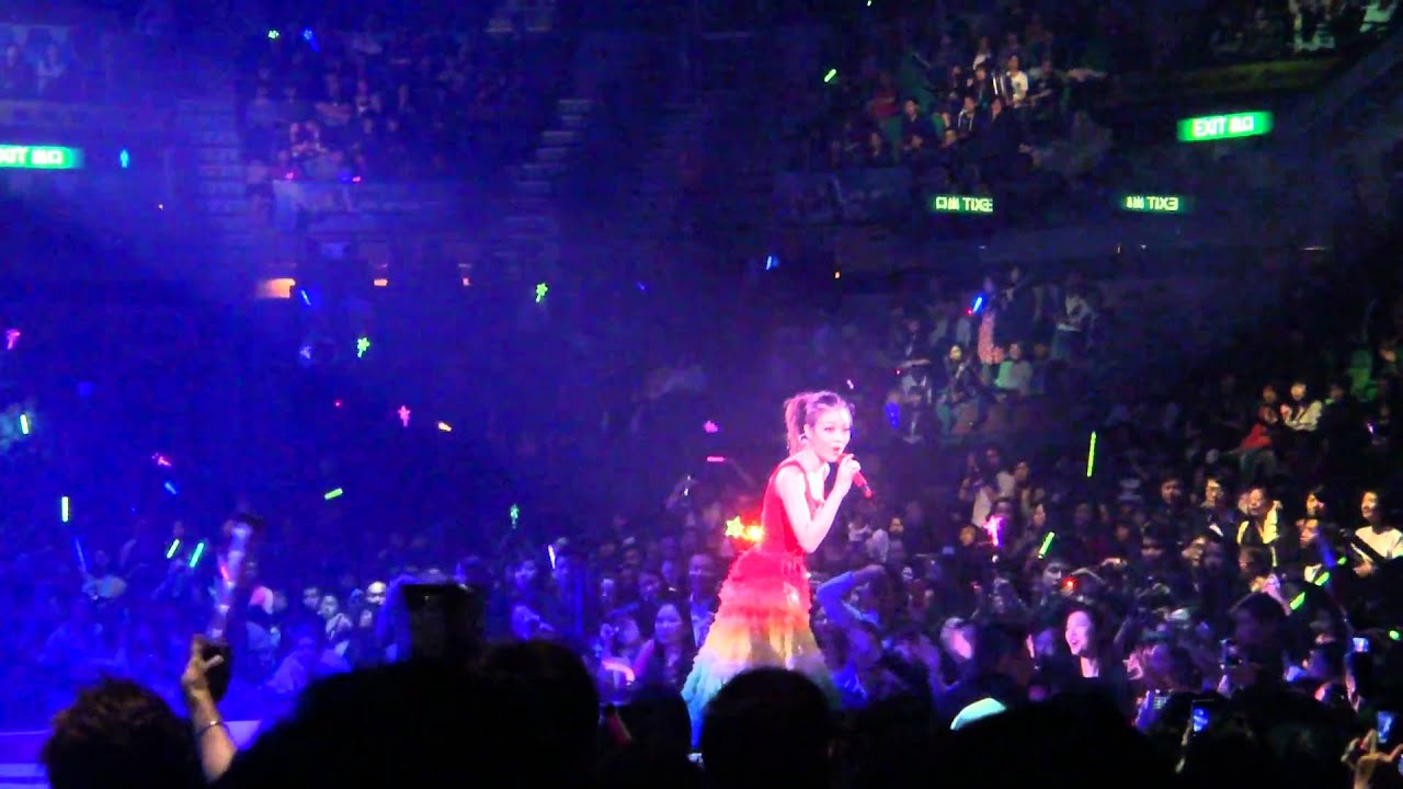 [HD]容祖兒 - 分身術 Joey Yung @ Concert No.6 2010