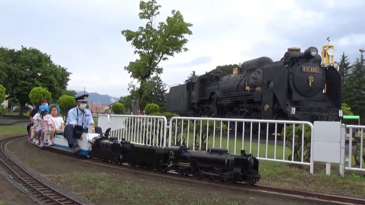 実物との２ショットも　ミニ蒸気機関車20年ぶりの復活！