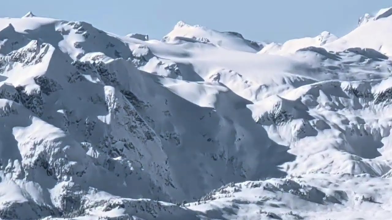 The beautiful view in Whistler.     (You can slow it down.)