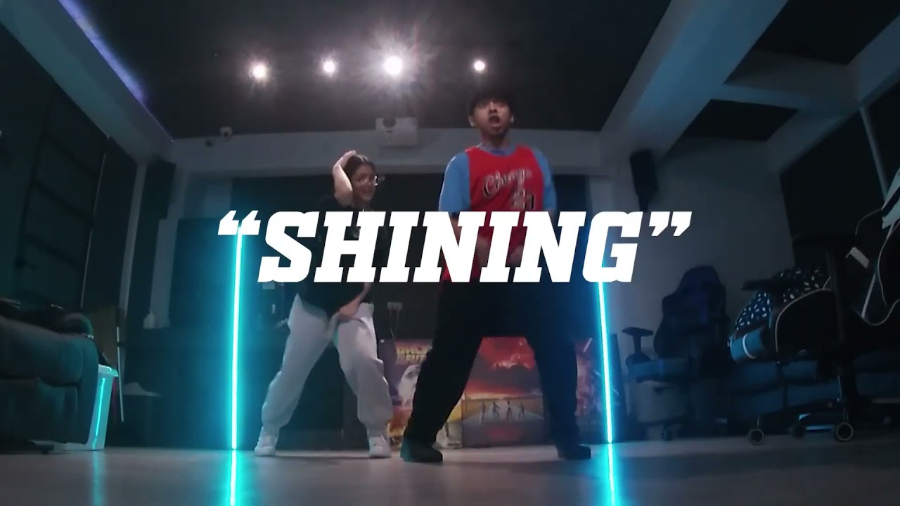 Niana Guerrero and Louise Castillo