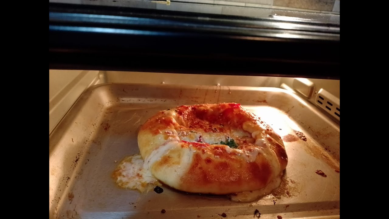 Chessy Pizza Naan - The Perfect Fusion Snack