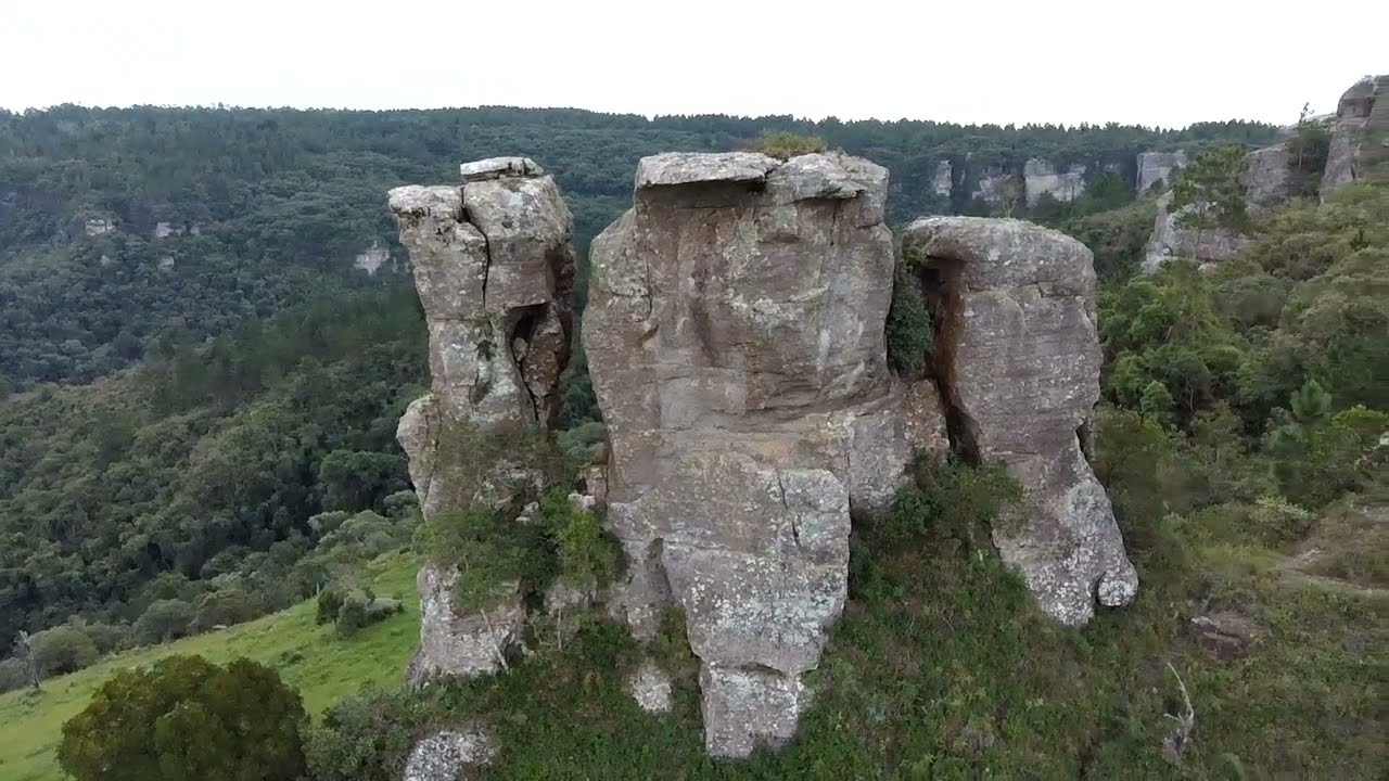 ( Pedra da Galinha 🐔e Camelo 🐫!!! )-Bom Sucesso de Itararé - Brasil