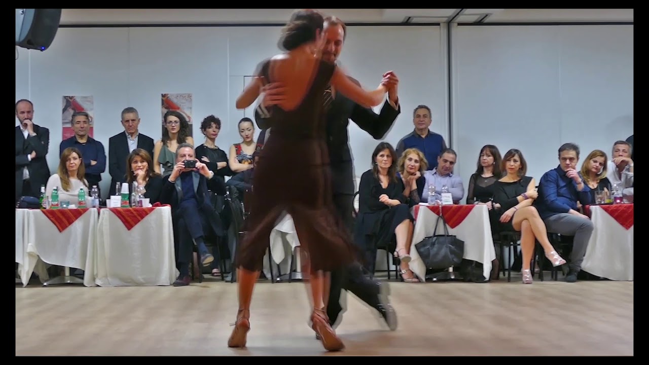 Vincenzo Caiazzo & Oxana Matskevich, Fruta amarga (Chicho e Juana Napoli Long Weekend, 3/3)
