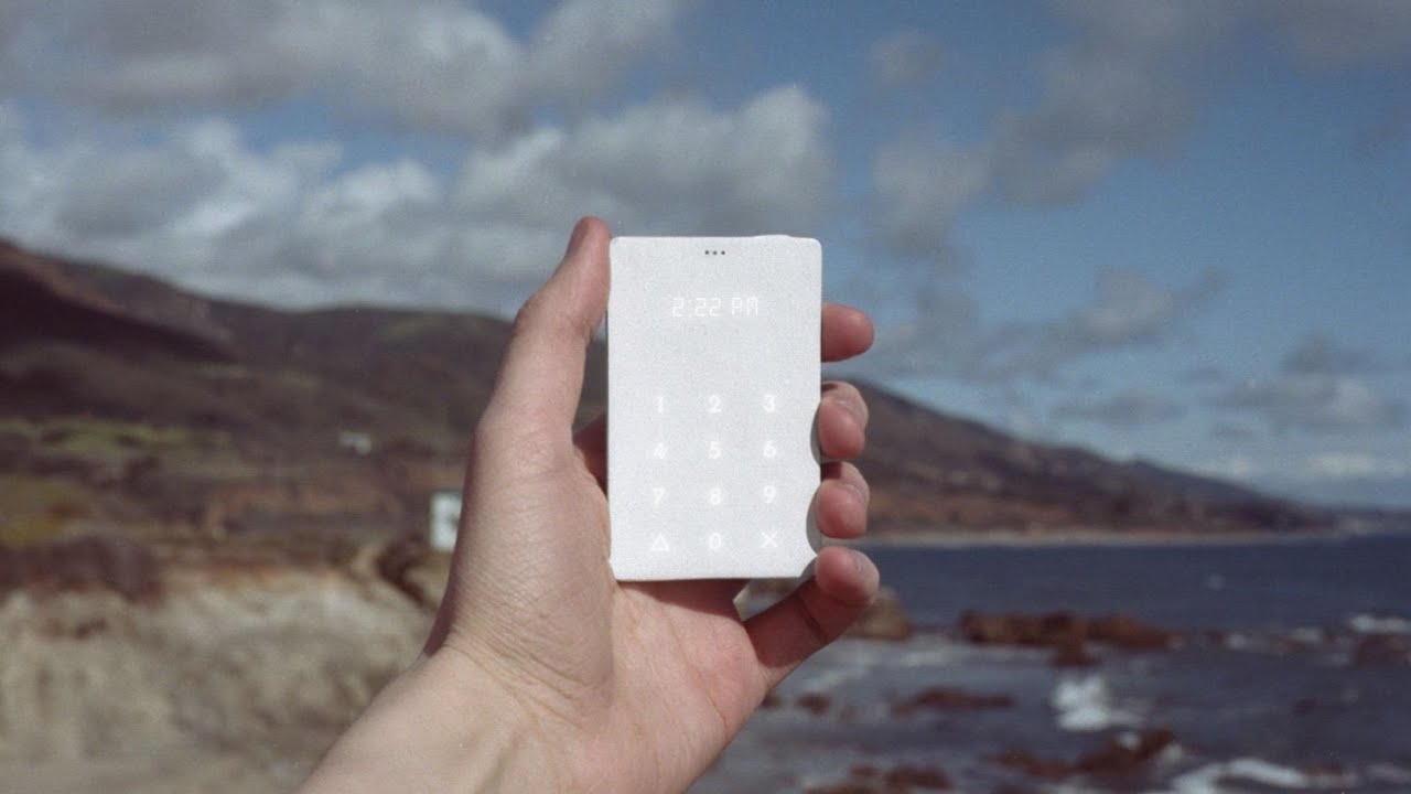This Phone Has Got 1 Function And It’s Helping All Phone Junkies