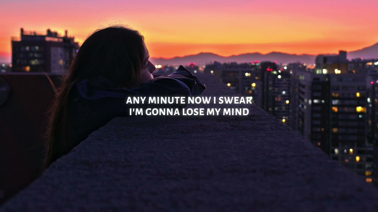 Holly Humberstone&ndash;London Is Lonely (Lyrics)