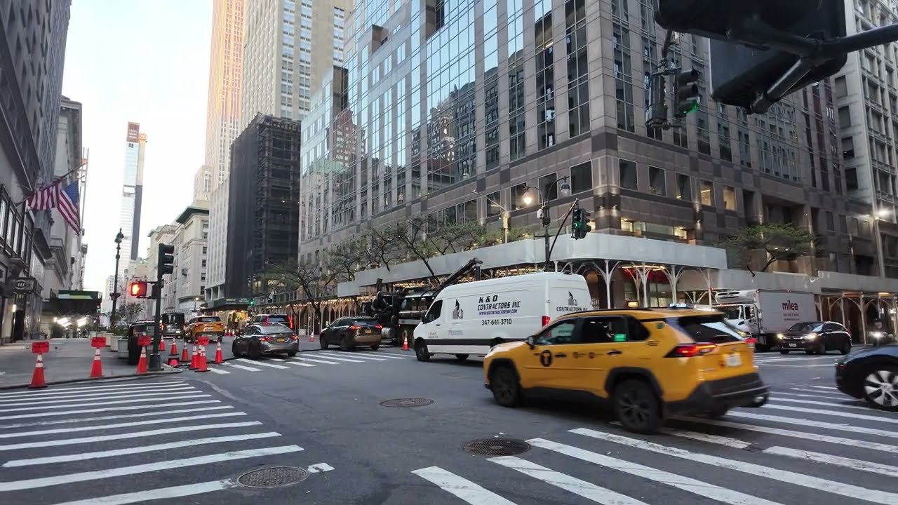 Apr 15, 2026 NYC 4K Walk to Work: Spring Heatwave, Cherry Blossoms in Central Park