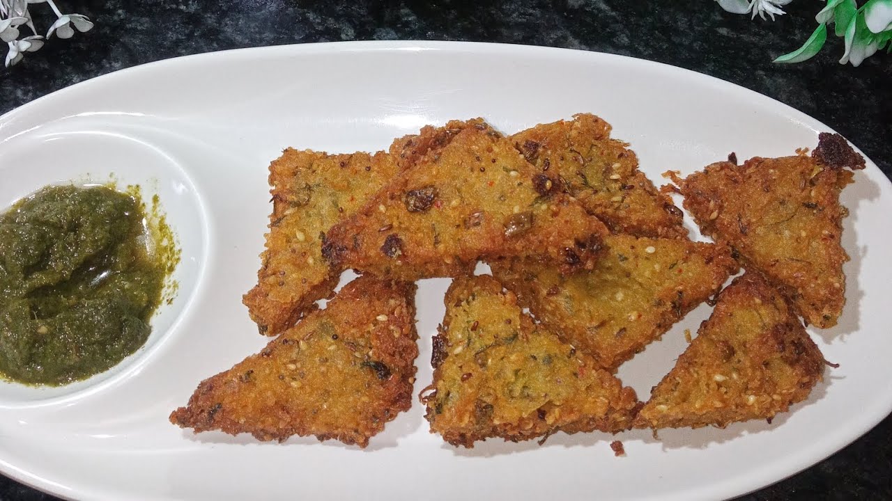 शाम की चाय की डिमांड पर बनाएं पोहे से टेस्टी नाश्ता#food@hummy.tummy.