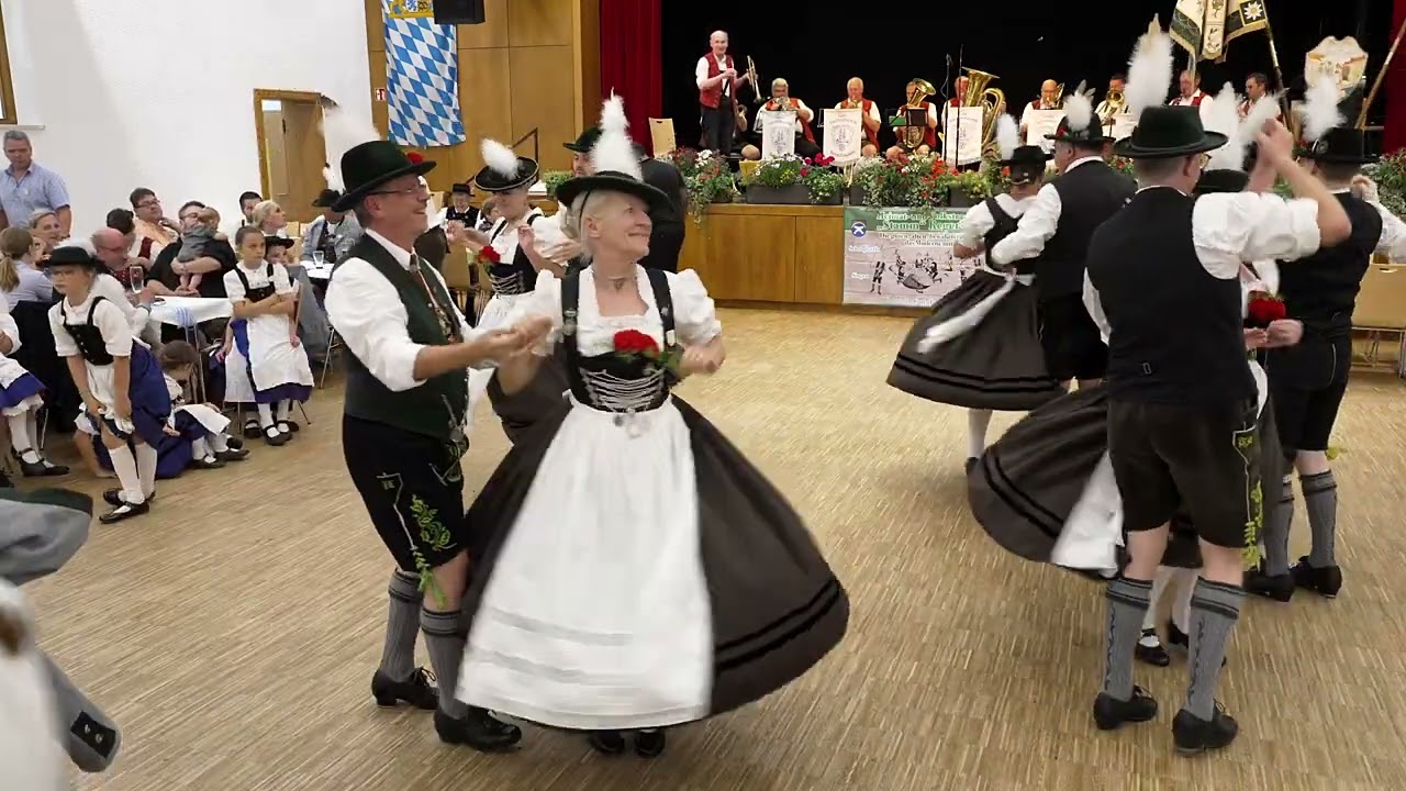 36 Boarischer - Patenverein Edelwei&szlig;-Stamm M&uuml;nchen-Lerchenau