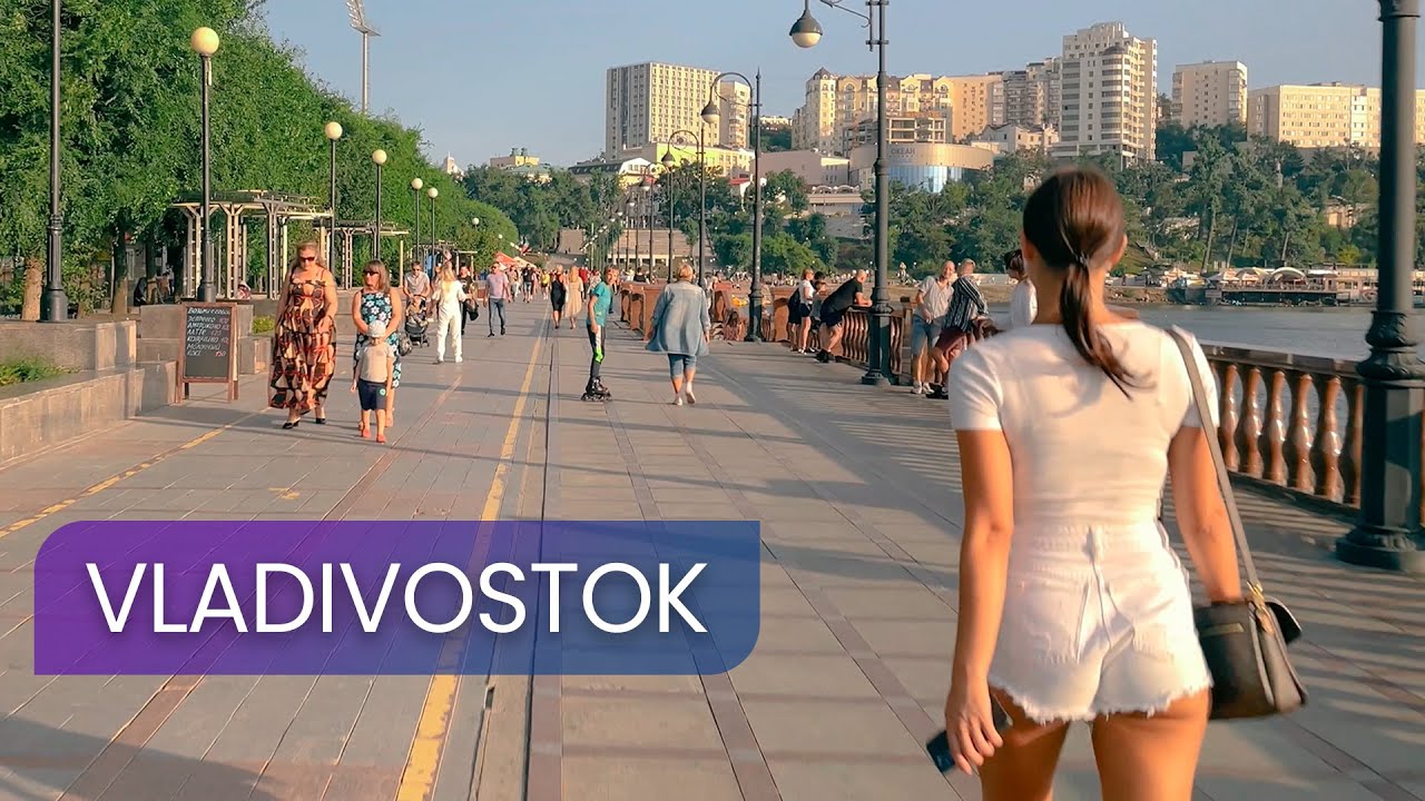 | 4K | Evening Walk Along The Embankment Of Vladivostok Part 3