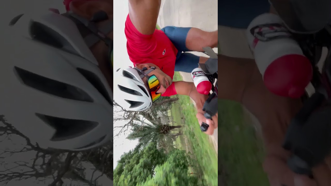 #Lameda #cyclingshoes #lamedahank #cyclingapparel #bib #bike #cyclingadventure #cyclinglife