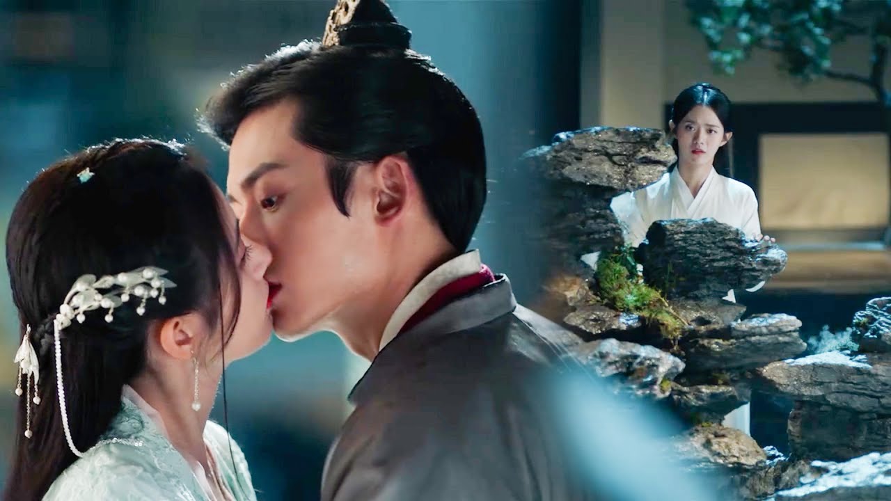 Seeing prince’s love for Cinderella, schemer gives up, leaves to let lovers be together!