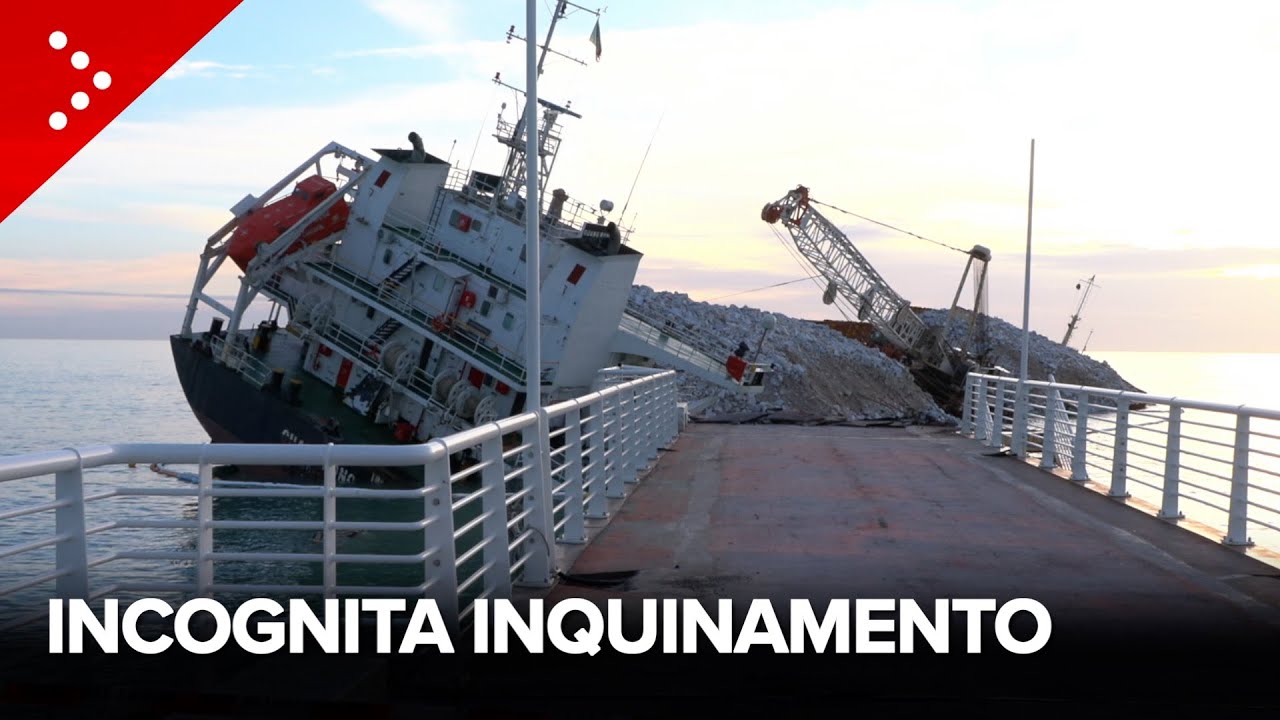 Nave arenata a Marina di Massa, iniziati i controlli. Giani: 