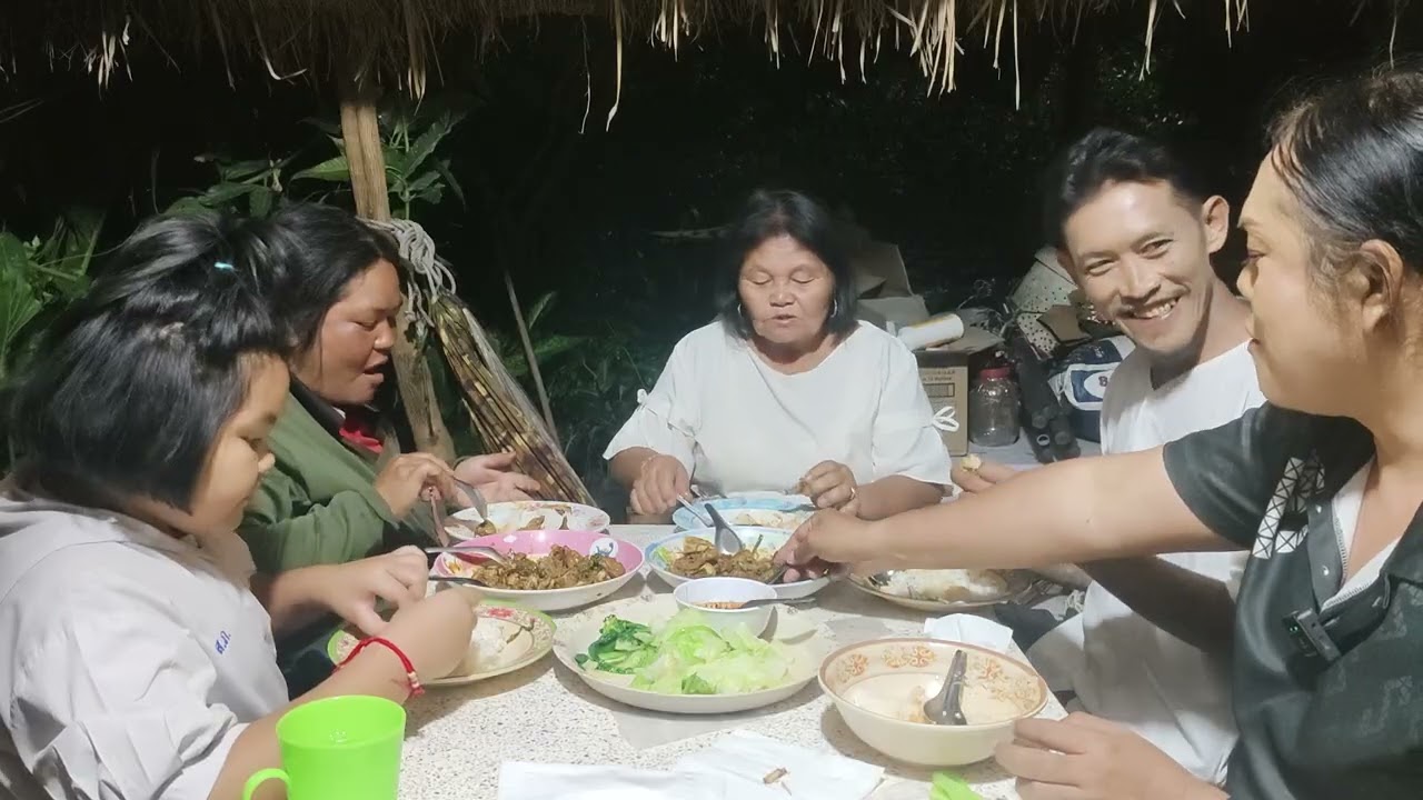 Ep.1220 วันนี้พ่อครัวหัวป่านำเสนอเมนูผัดกระเพราไก่บ้านรสจัดจ้าน