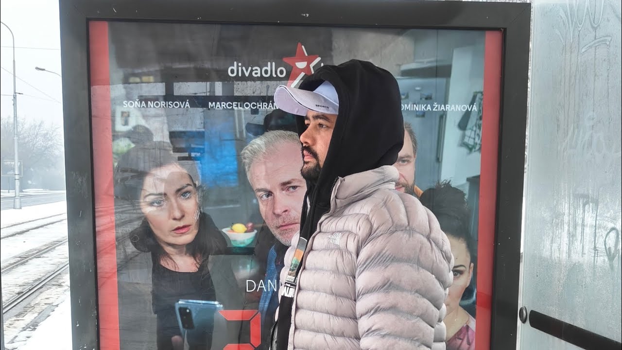 सुबह इतना प्यारा मौसम हुआ था कि ड्यूटी जाने का मन ही नहीं कर रहा था। धूप सेकने का मन कर रहा था।