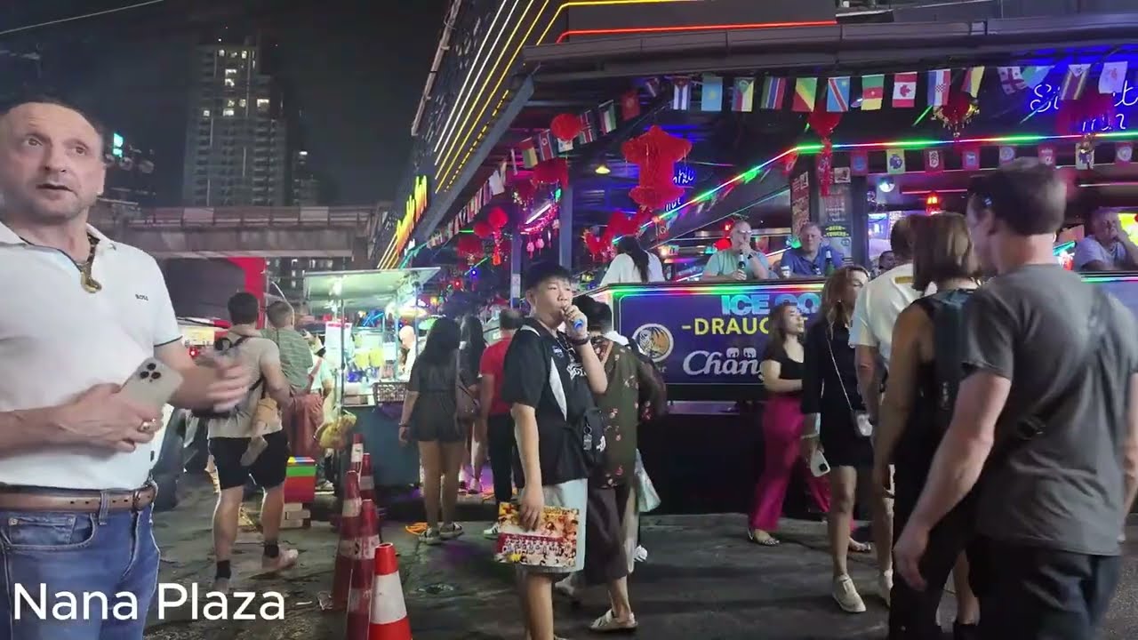 All Walk No Talk : bangkok Japanese women Naked toes electric vibes 233603 421