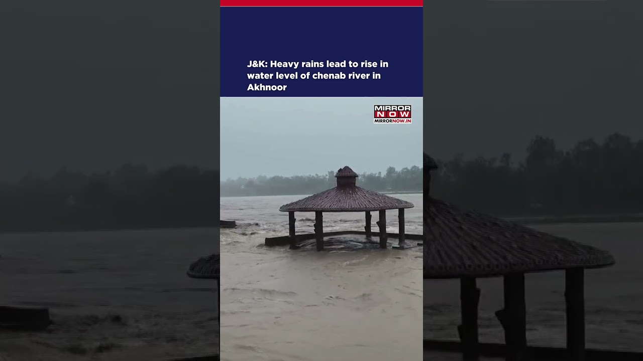 J&K: Heavy Rains Lead To Rise In Water Level Of Chenab River In Akhnoor #shorts