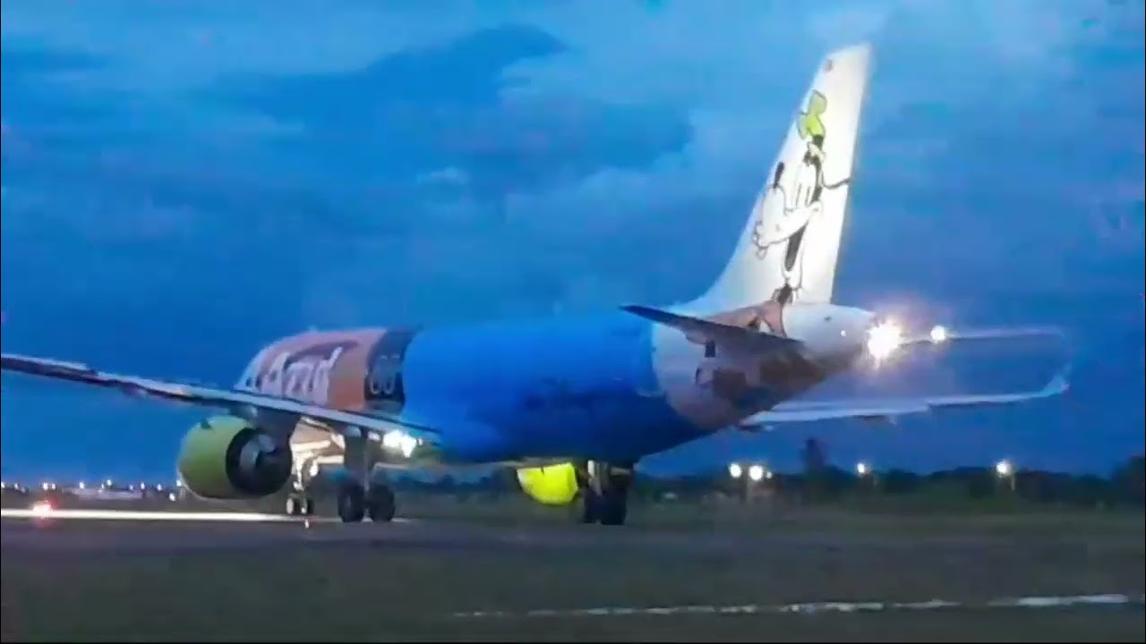 Azul A320-251N (Pateta - Goofy Walt Disney Livery) Decolando do Aeroporto de Parnaíba 09/06/2024.