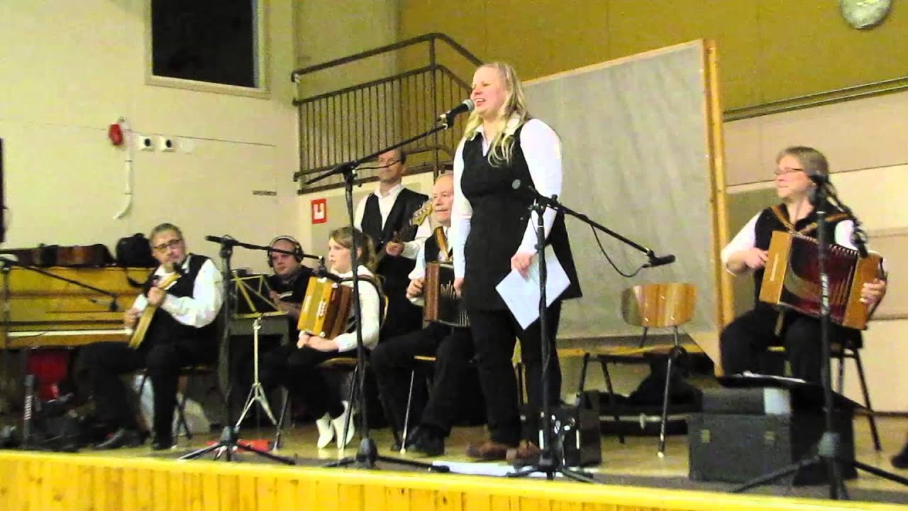 Jalasjärven Kaksiriviset - Ievan polkka (Live)