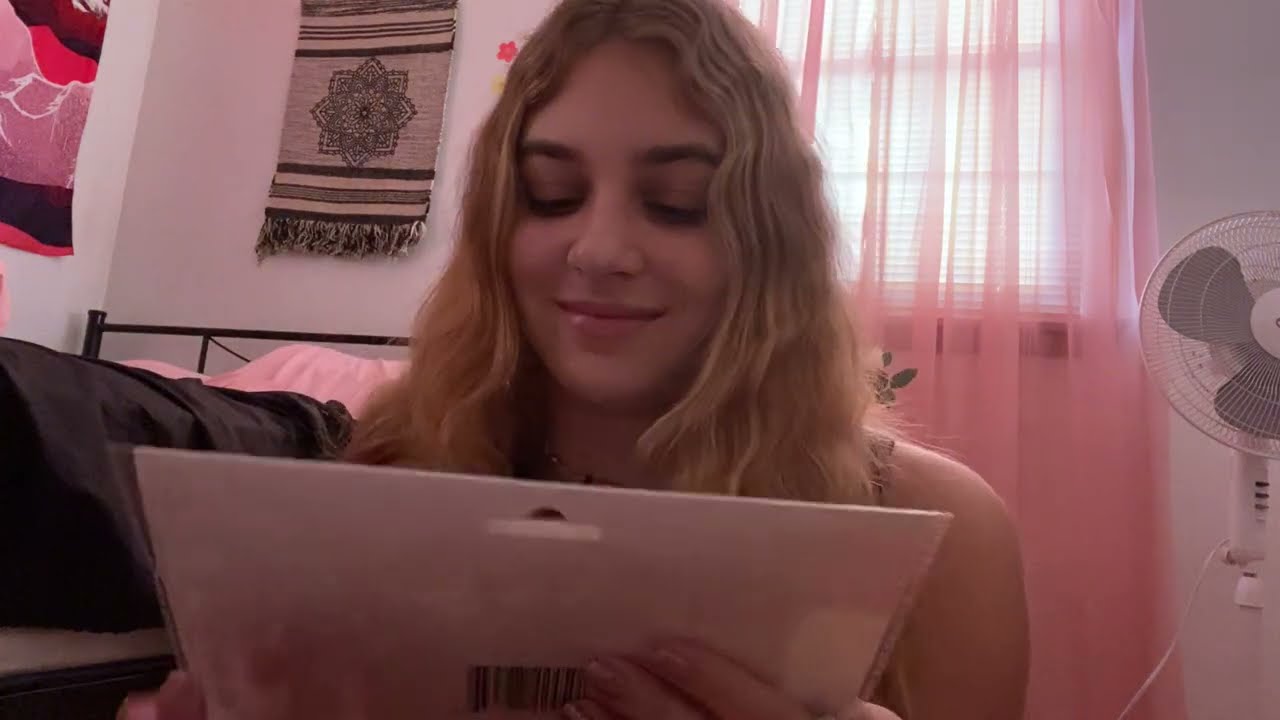 ASMR Random Lofi Haul ☮️ Постукивания, шуршание, тихая болтовня | Часть 1