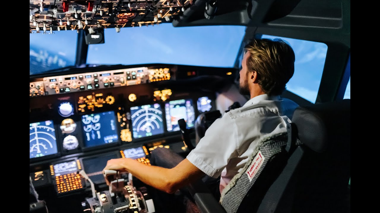 Simulator de zbor real | Traieste experienta de pilot de avion (cadoul perfect)