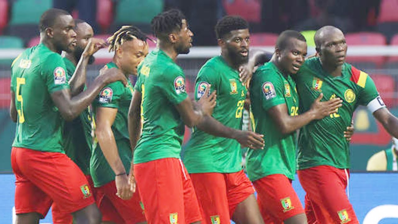 CAN-2022 : Cameroun - Burkina Faso les fidèles supporters du Cameroun avant le match (Stade Olembe)