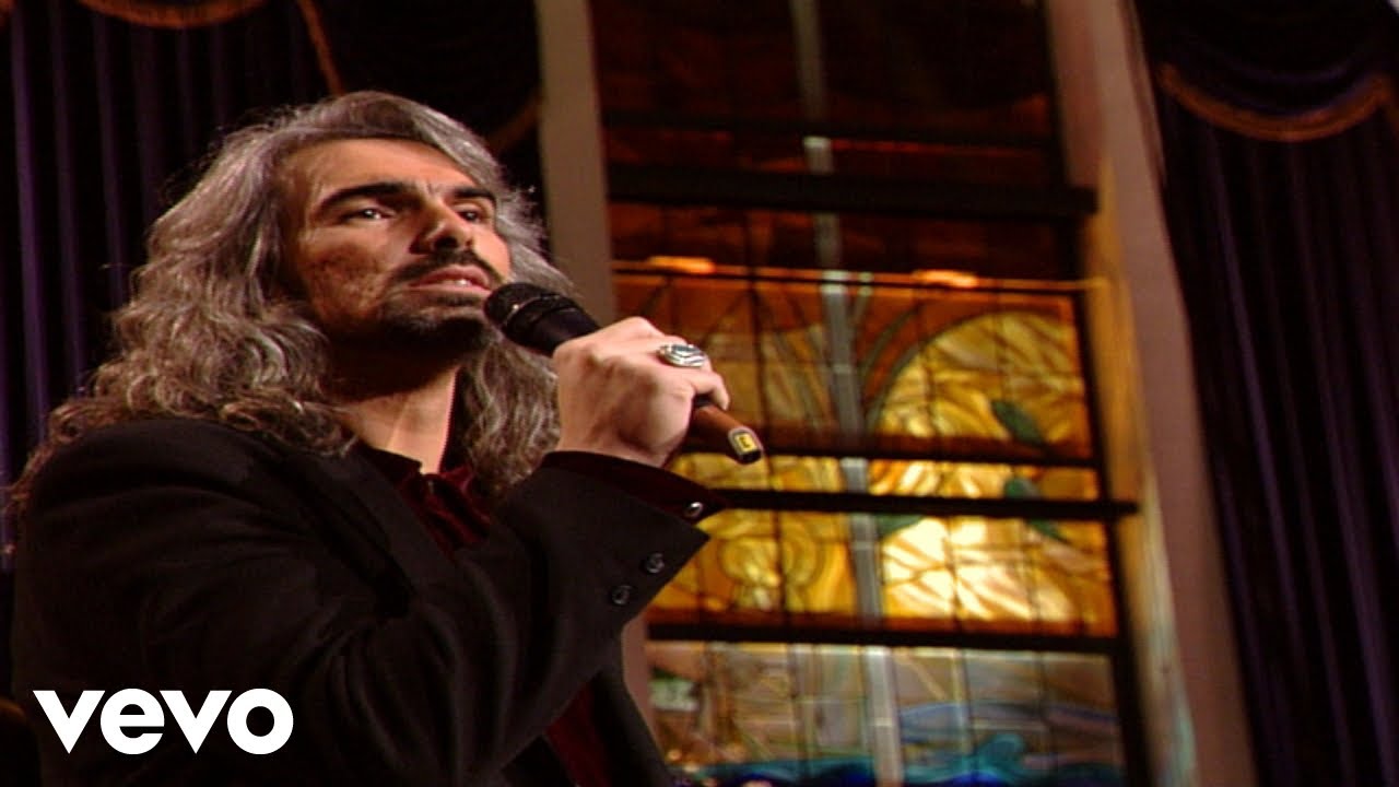 Bill & Gloria Gaither - Then Came the Morning [Live] ft. Guy Penrod