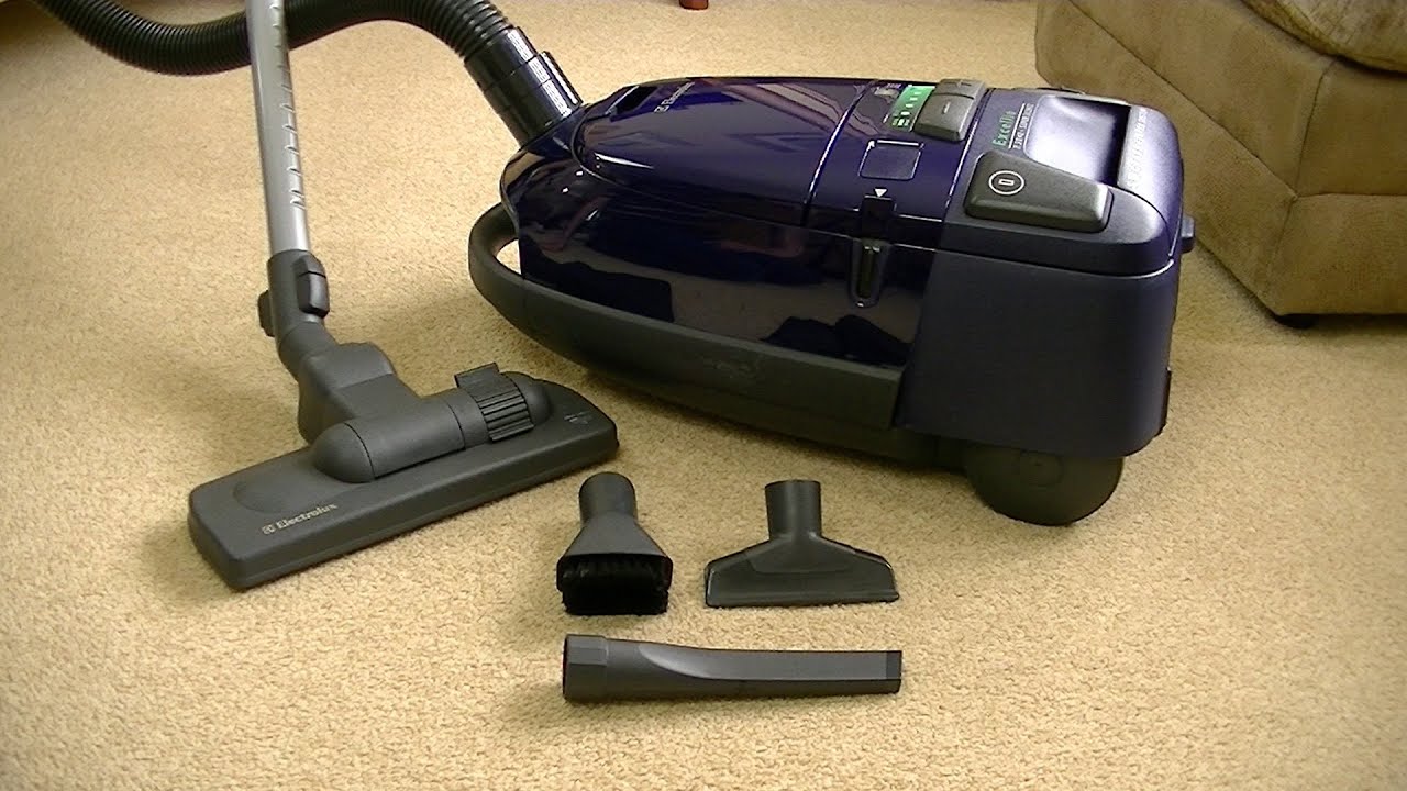 Electrolux Excellio Z5040 Vacuum Cleaner Unboxing & First Look